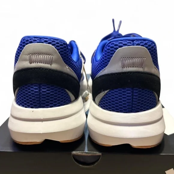 NWT Retro Adidas Men’s Activewear Sneakers Size US Men’s 8.5 - Picture 6 of 6